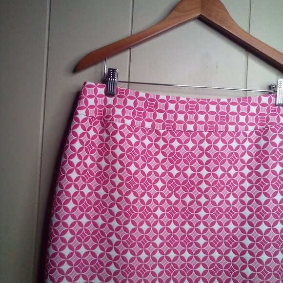 Isabella DeMarco Skirt 10 Career Dressy Geometric Circles Pink White - Picture 9 of 12